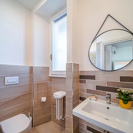 San Frediano Jewel Apartment Florence