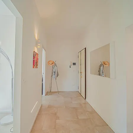 San Frediano Jewel *